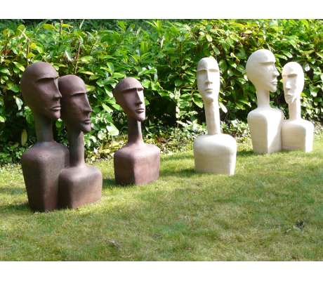 Sculpture Groupe Introspection dans le jardin